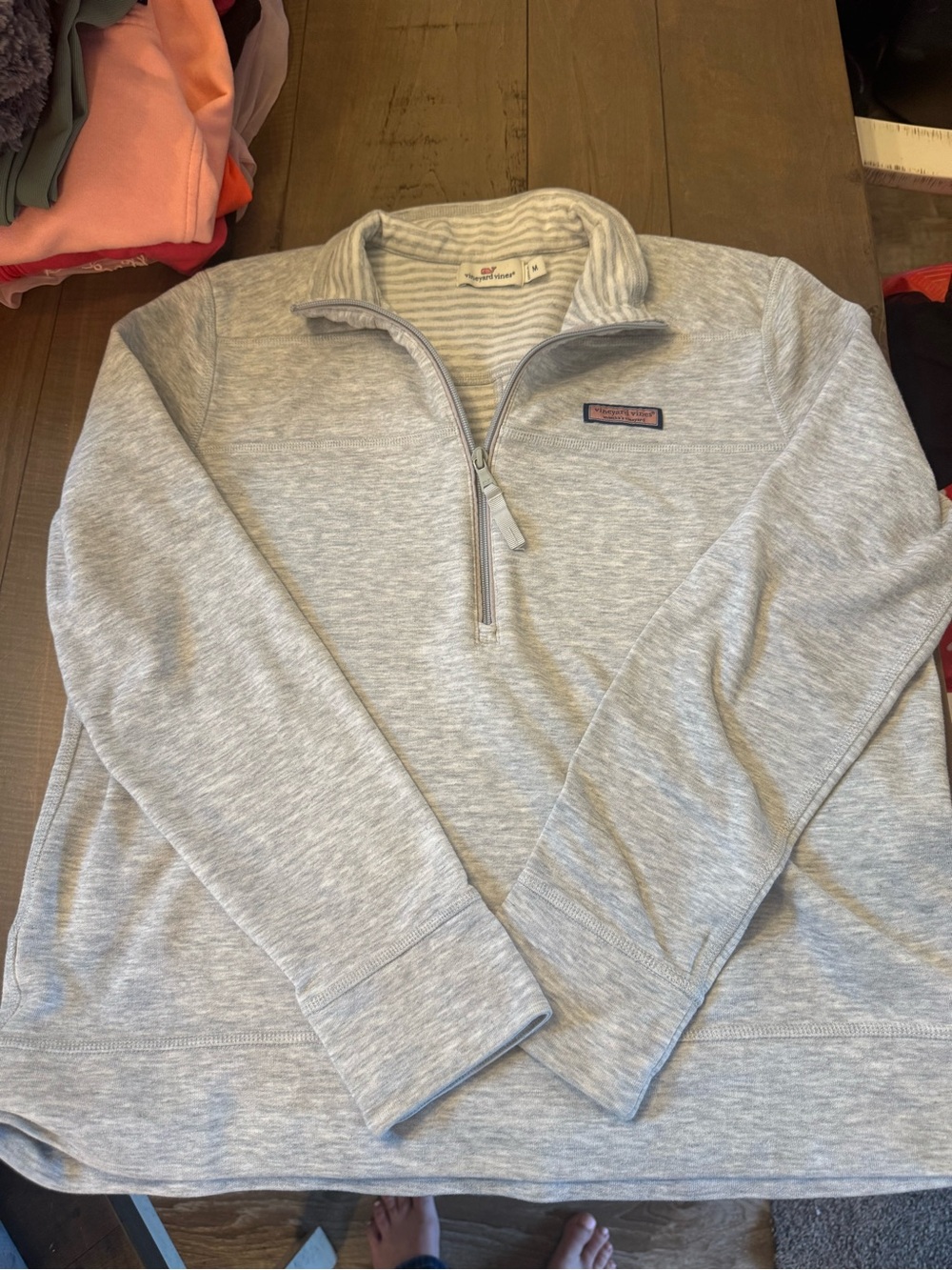 Vineyard Vines Size Medium Half Zip Sweatshirt